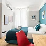 Guesthost - Navigli & Porta Genova M2 Cozy Apt